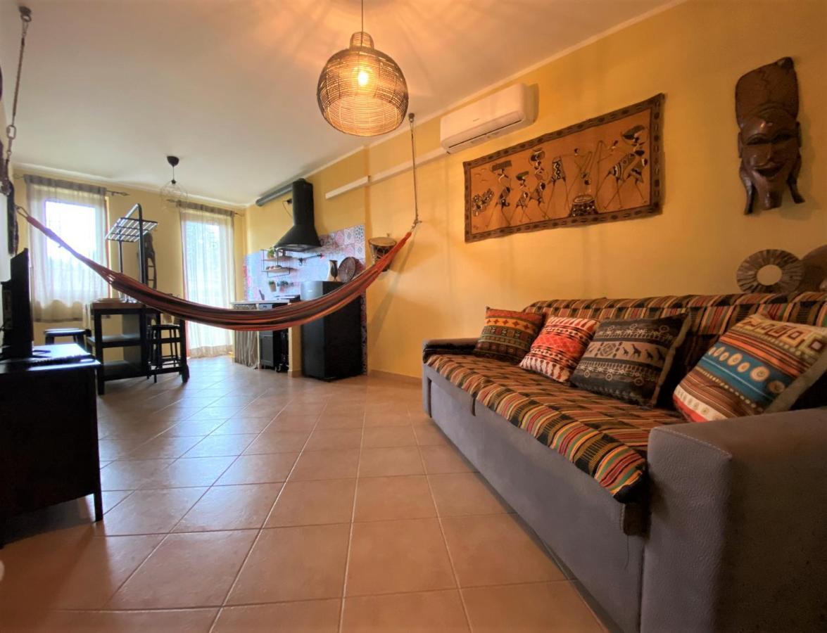 Bed and Breakfast La Chiocciola Momo Екстер'єр фото