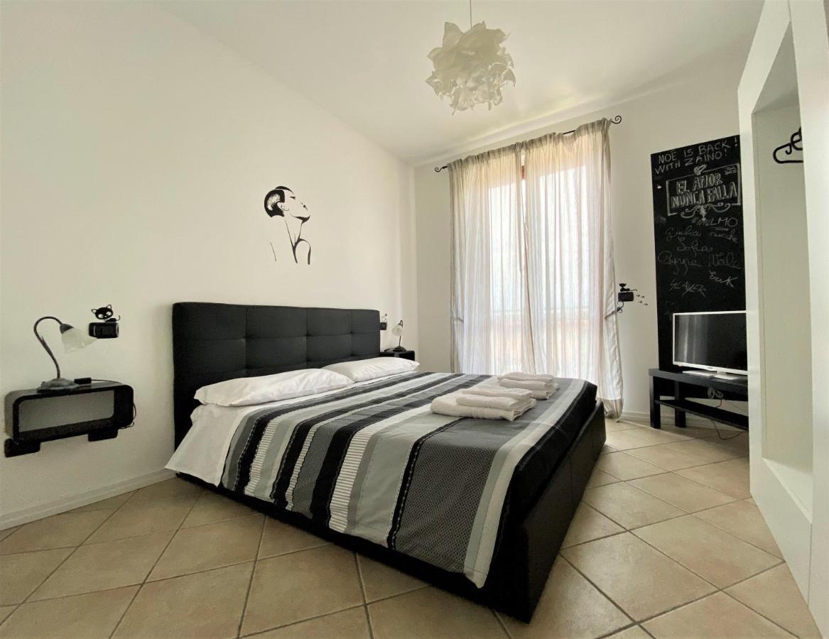 Bed and Breakfast La Chiocciola Momo Екстер'єр фото