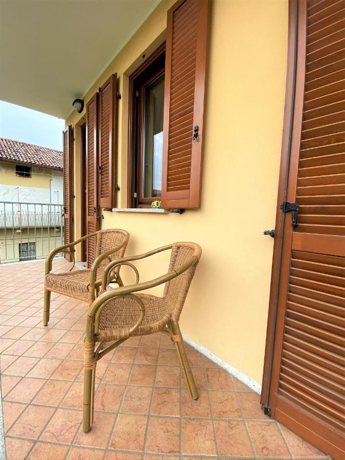 Bed and Breakfast La Chiocciola Momo Екстер'єр фото