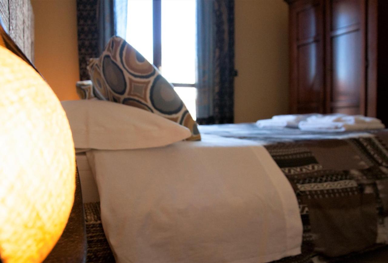 Bed and Breakfast La Chiocciola Momo Екстер'єр фото